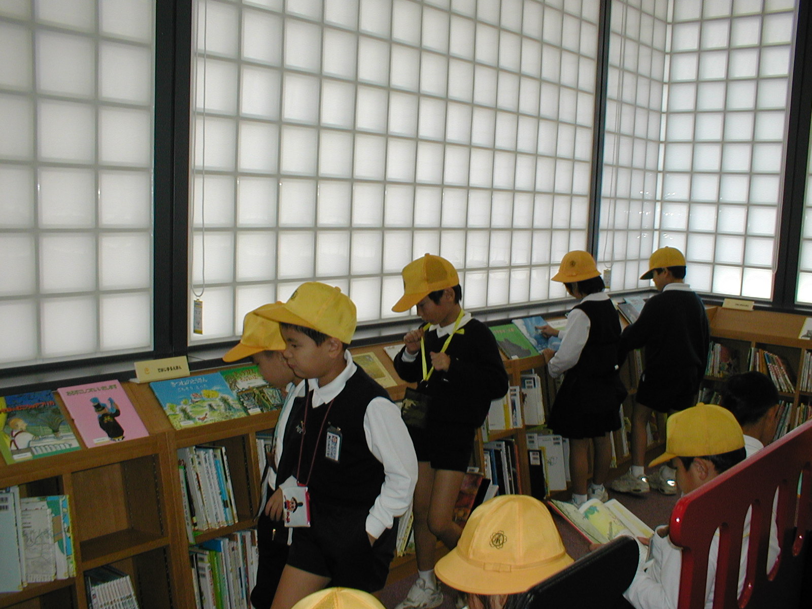 2年安芸区図書館